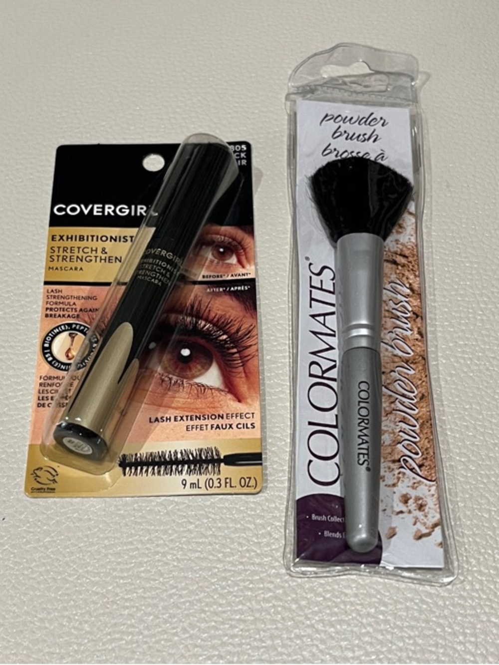 COVERGIRL Black Mascara and Powder Brush